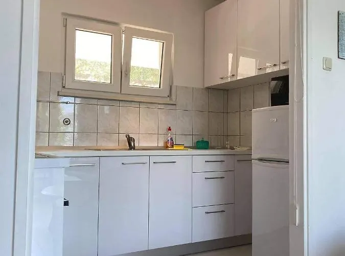 Genesis Трогир